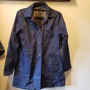Reversible plad and solid Barbour rain trench